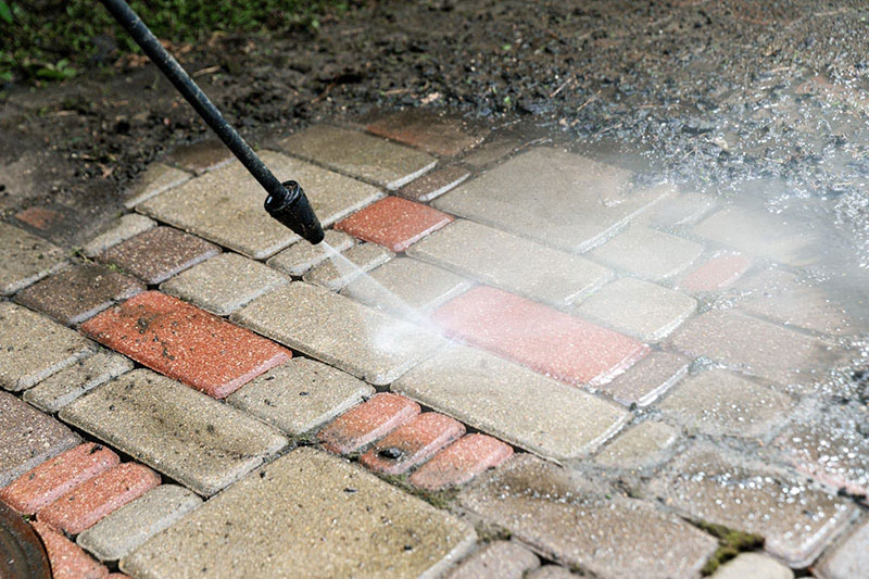 Jet washing